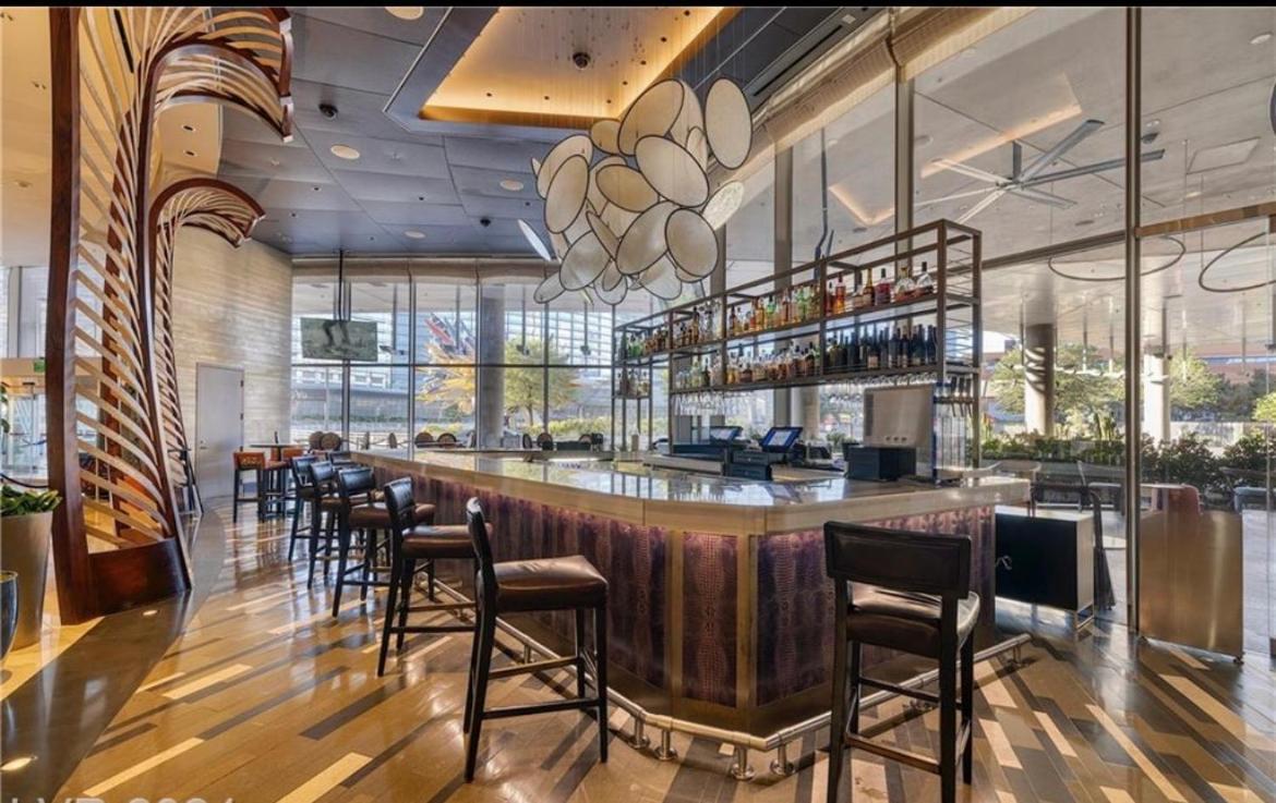 Vdara Beautiful Suite On 22Nd Flr Free Valet Parking ลาสเวกัส ภายนอก รูปภาพ